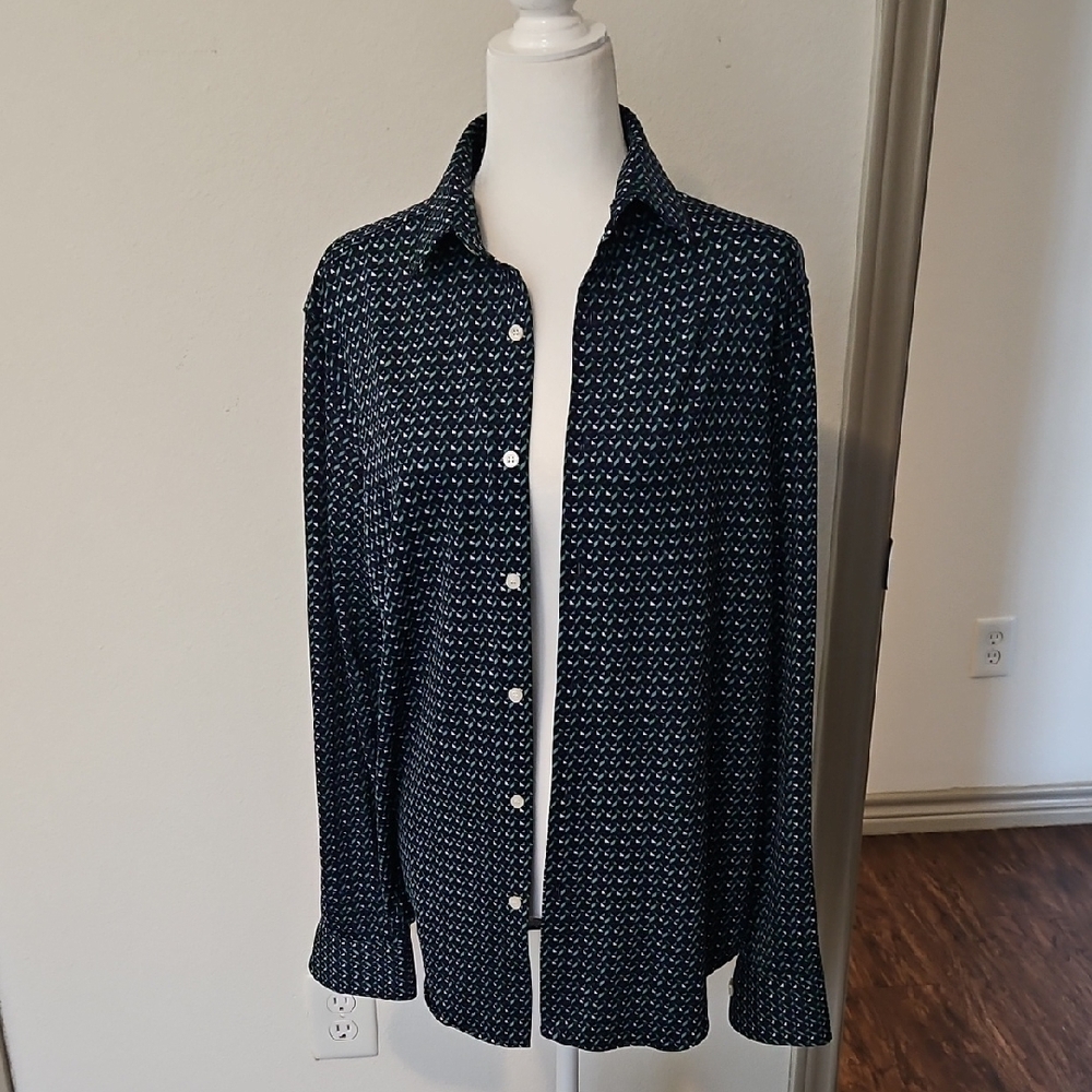 Men's Black and White Patterned Shirt